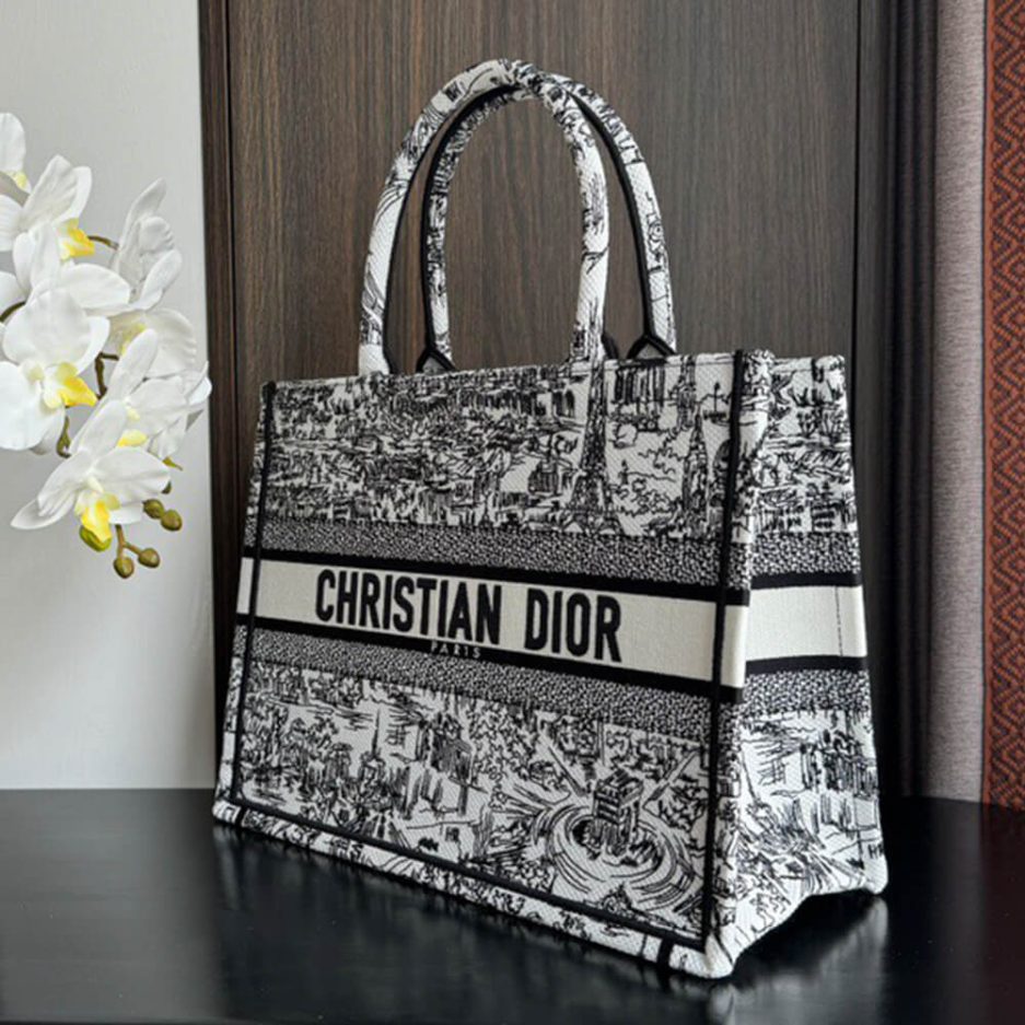 Medium Dior Book Tote