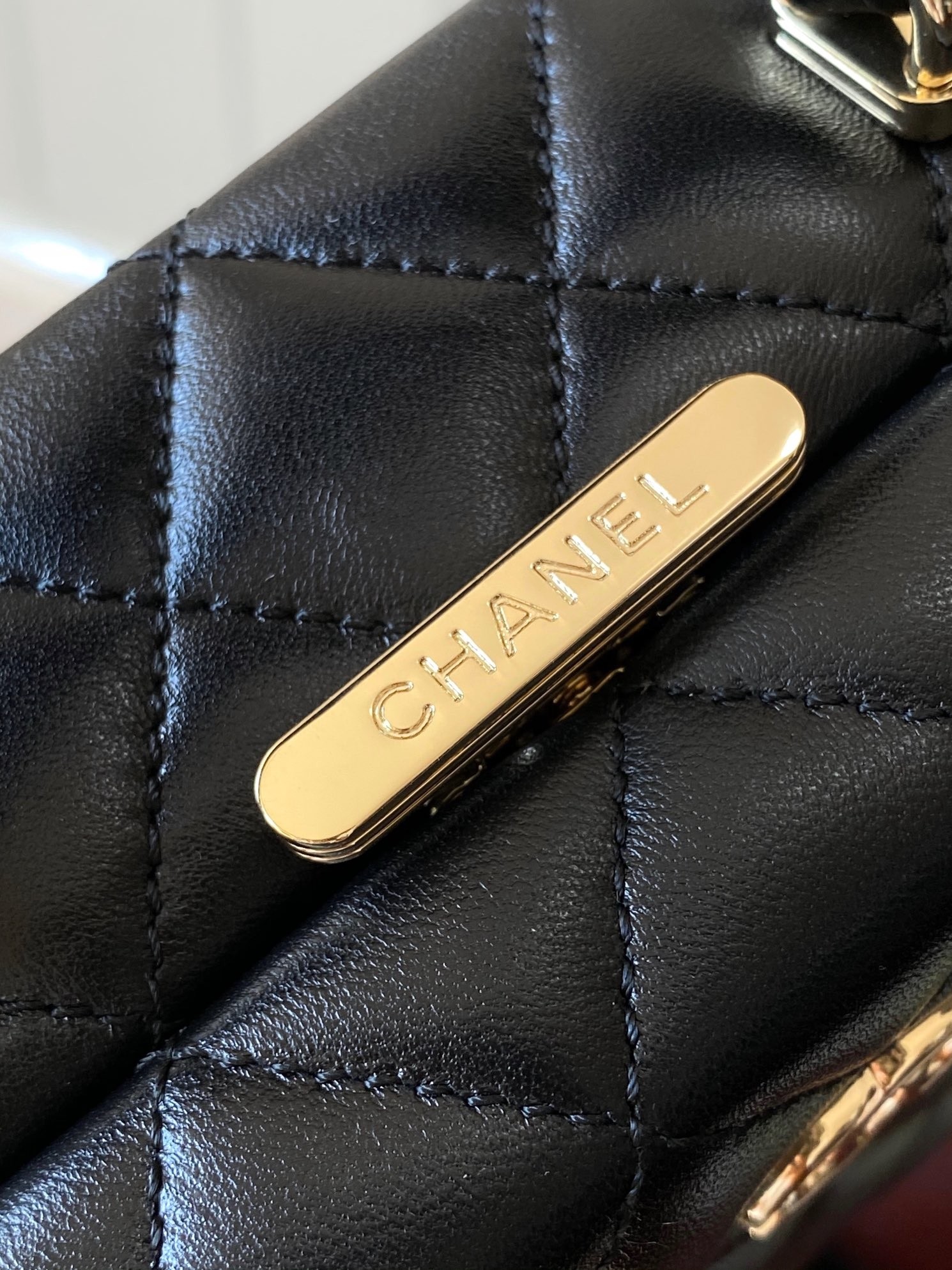Chanel Small box bag(HIGH-END GRADE)
