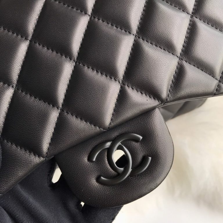 CHANEL LARGE CLASSIC HANDBAG(High-end grade)