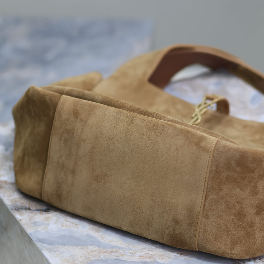 YSL le 5 à 7 bea in suede(high-end grade)