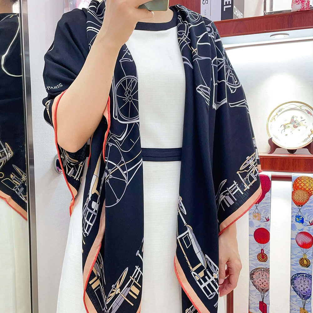 Hermes Shawl