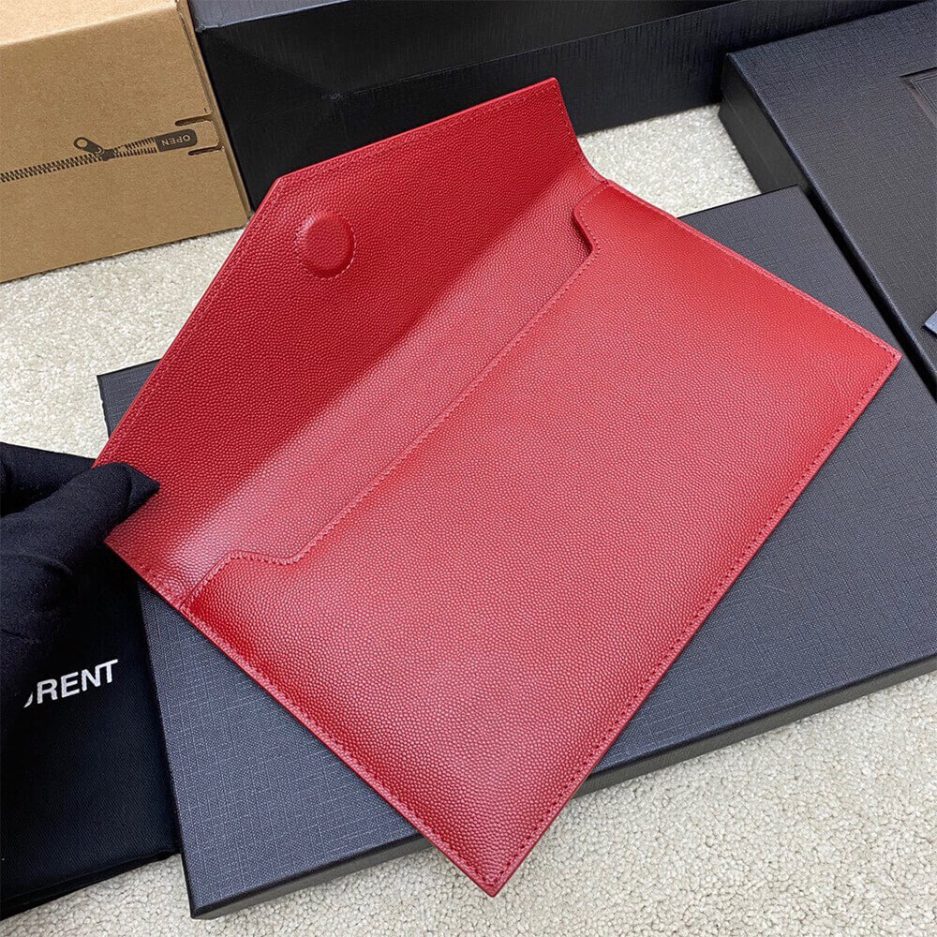 YSL UPTOWN POUCH IN GRAIN DE POUDRE EMBOSSED LEATHER