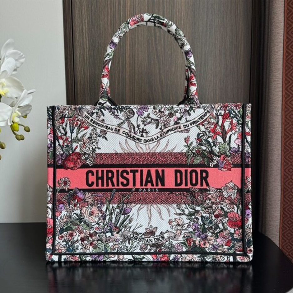 Medium Dior Book Tote