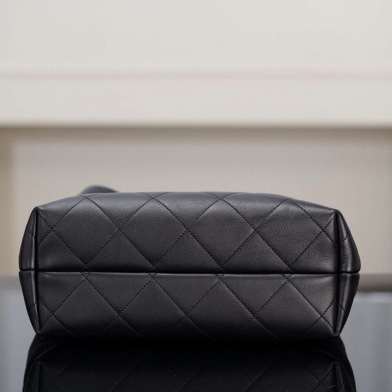 CHANEL Shopping Bag(high-end grade)