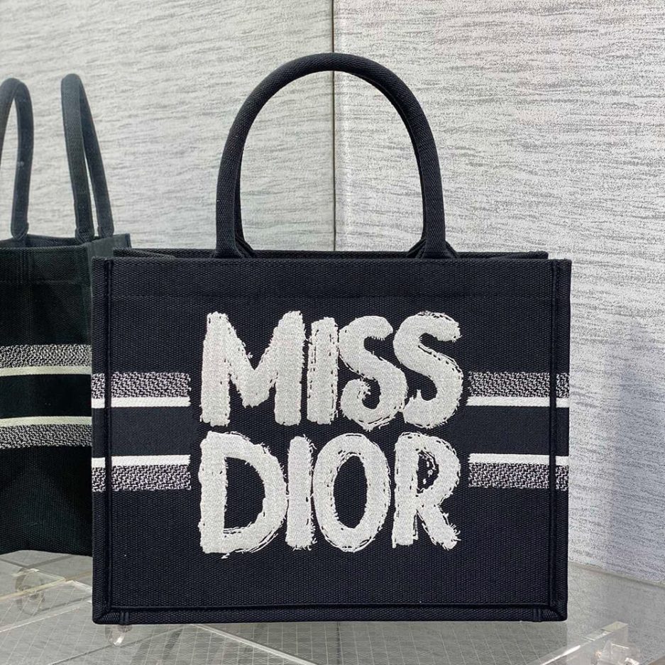 Medium Dior Book Tote