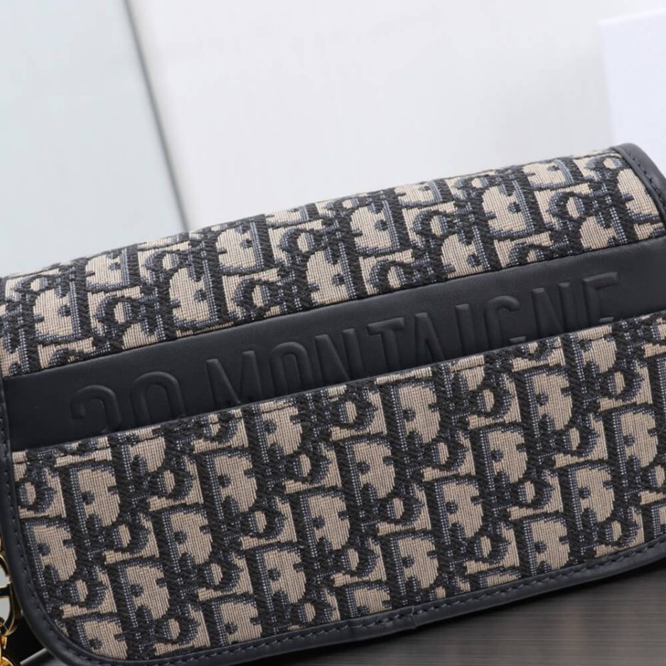 30 MONTAIGNE AVENUE BAG