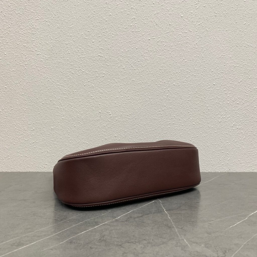 CELINE Medium POLLY bag in soft calfskin