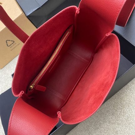 YSL le 5 a 7 supple small