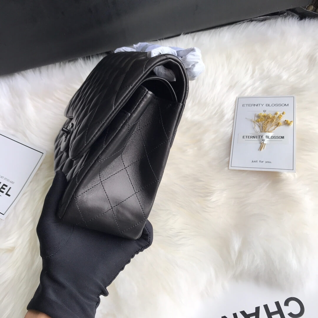 CHANEL LARGE CLASSIC HANDBAG(High-end grade)