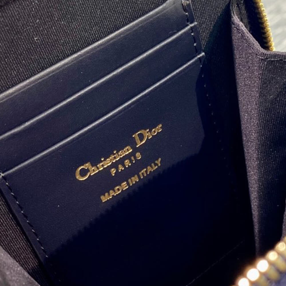 Dior 30 Montaigne Call’in Dior Phone Holder
