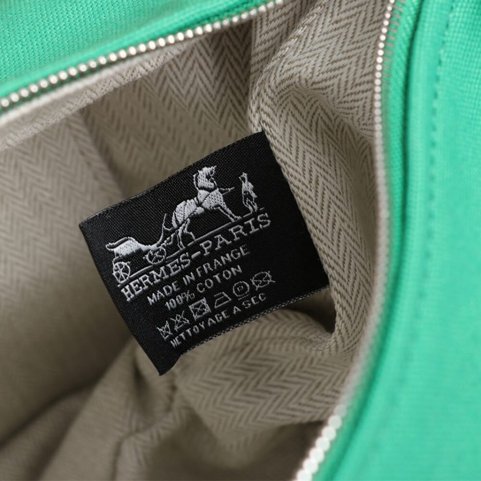 Hermes toiletery bag