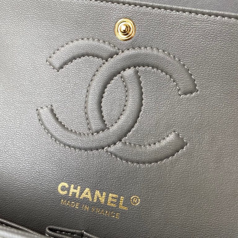 CHANEL Medium Classic Flap Handbag