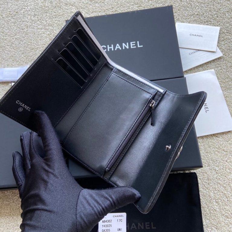 Chanel boy long wallet