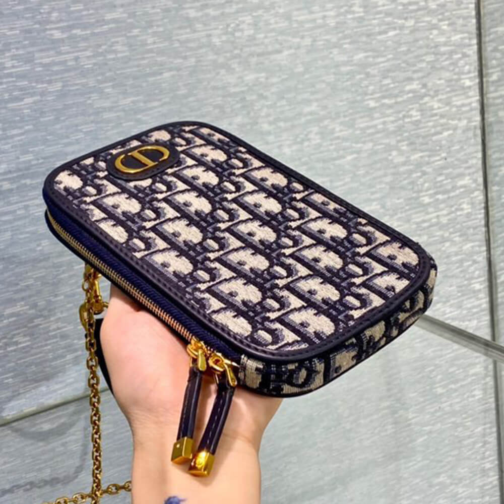 Dior 30 Montaigne Call’in Dior Phone Holder