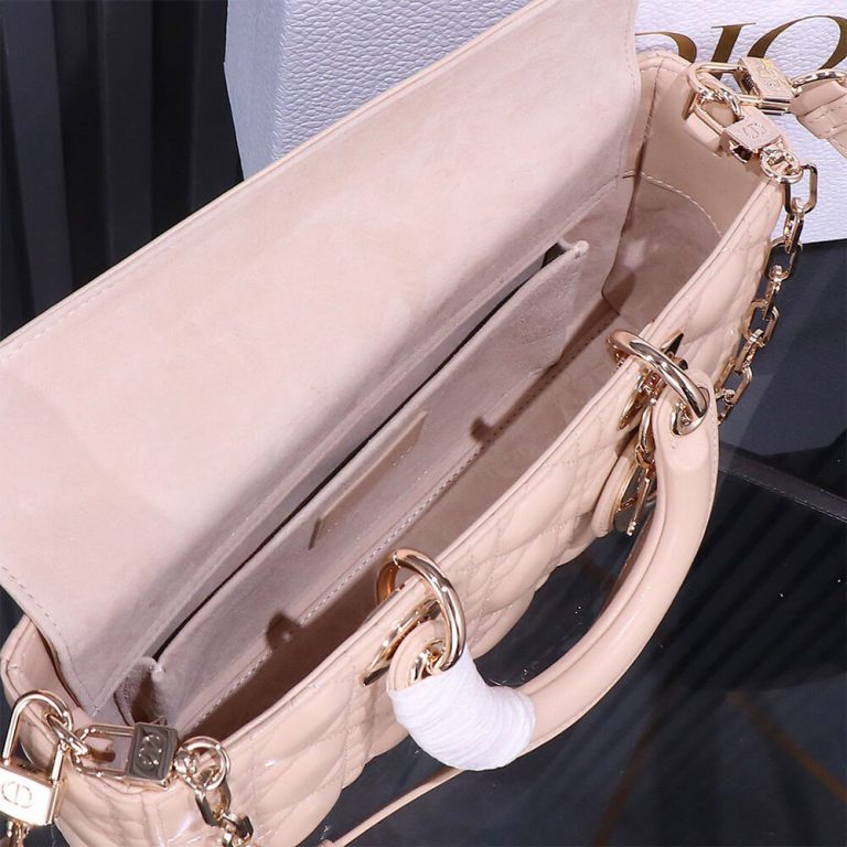 Dior Medium Lady D-Joy Bag(HIGH-END GRADE)
