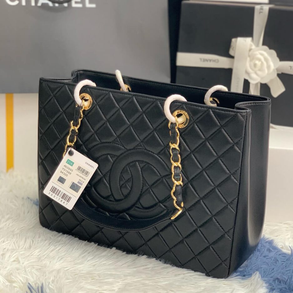 CHANEL Grand Shopping Tote