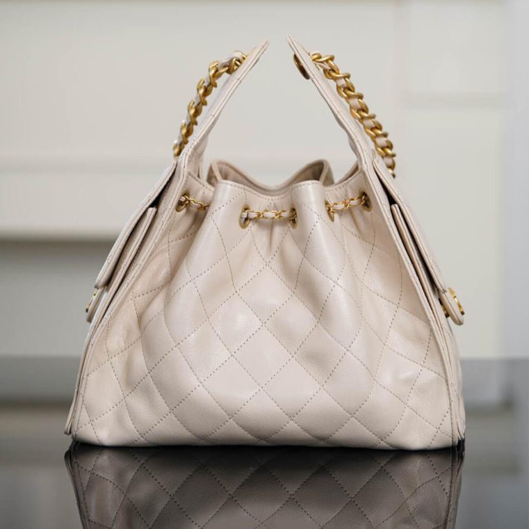CHANEL 25 Small Handbag(HIGH-END GRADE)