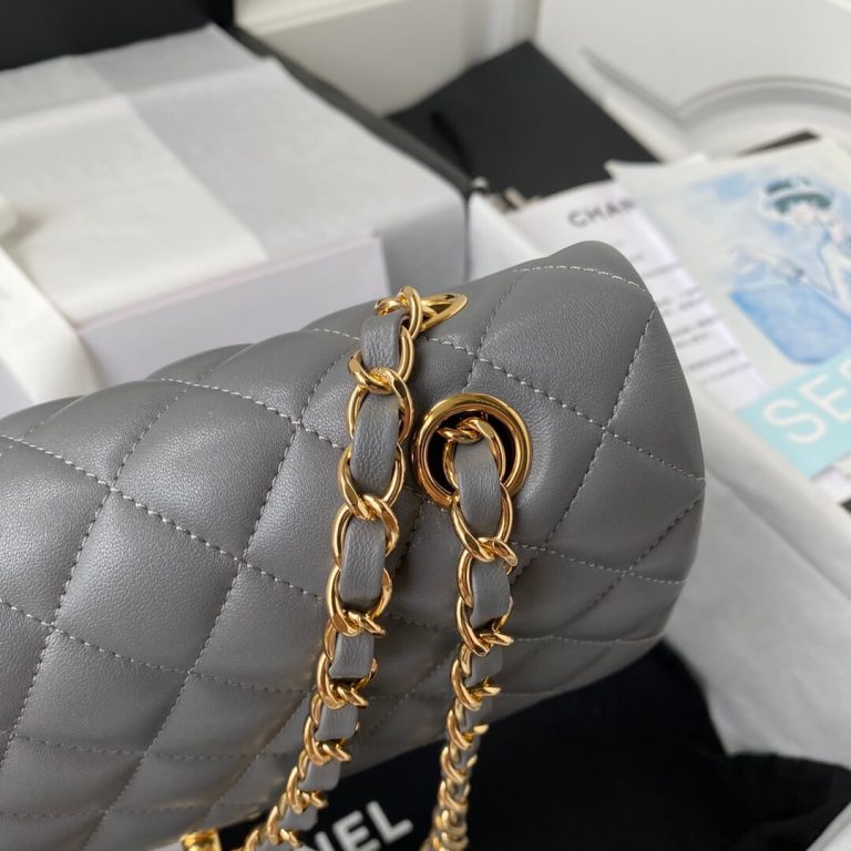 CHANEL Medium Classic Flap Handbag