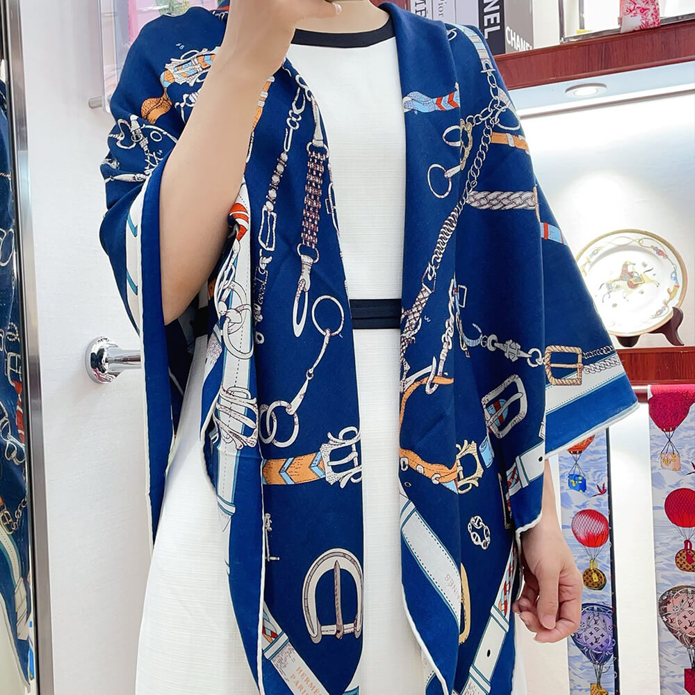 Hermes Shawl