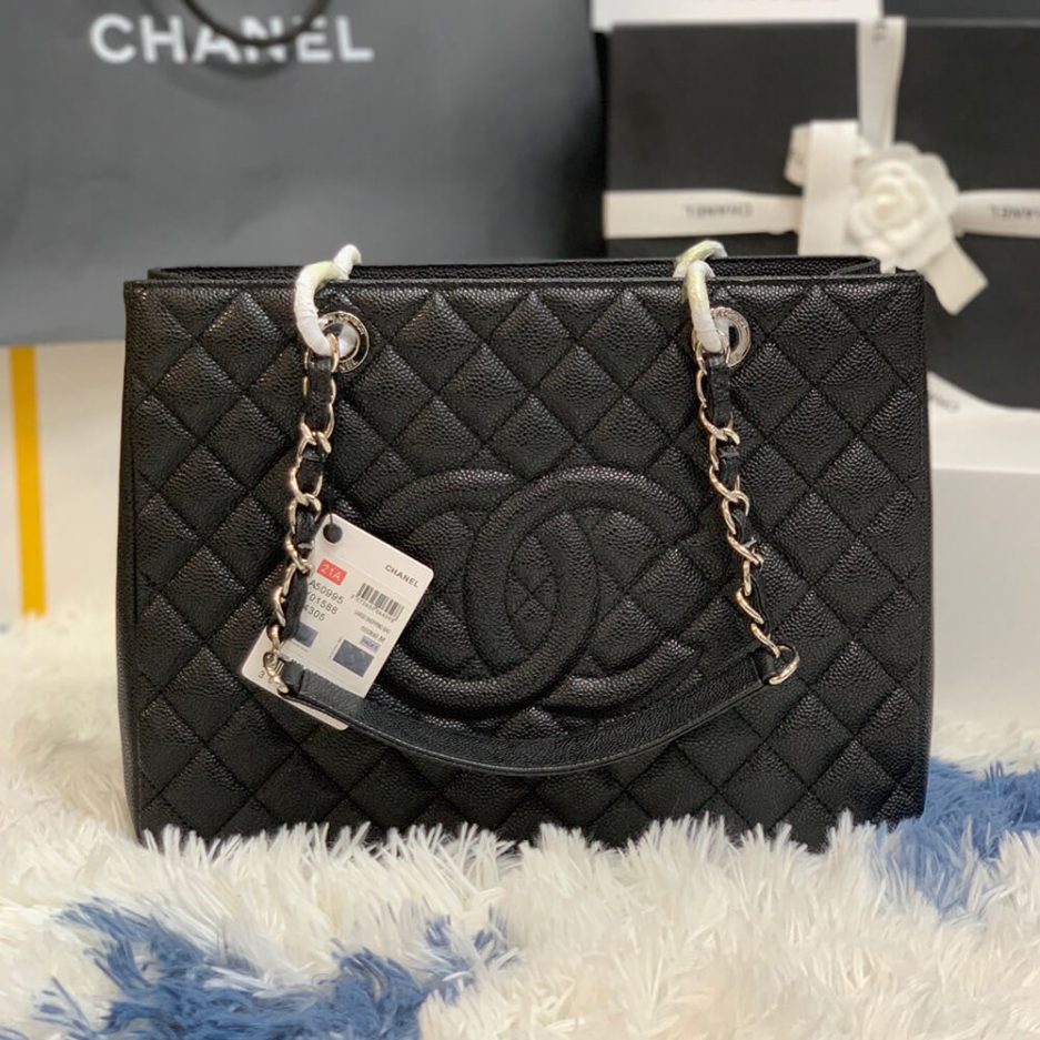 CHANEL Grand Shopping Tote