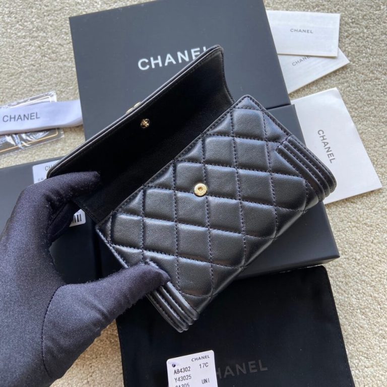 Chanel boy long wallet