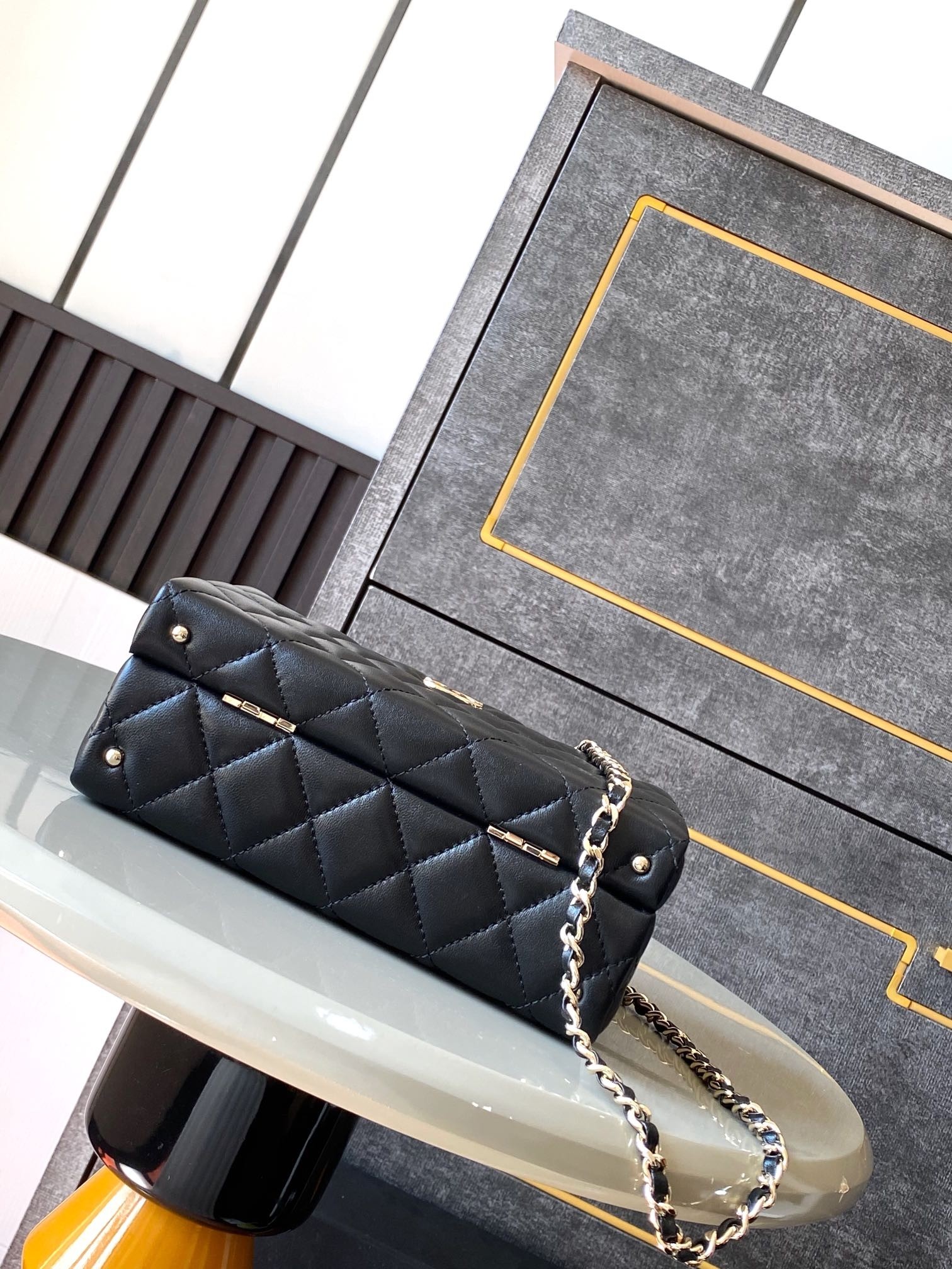 Chanel Small box bag(HIGH-END GRADE)