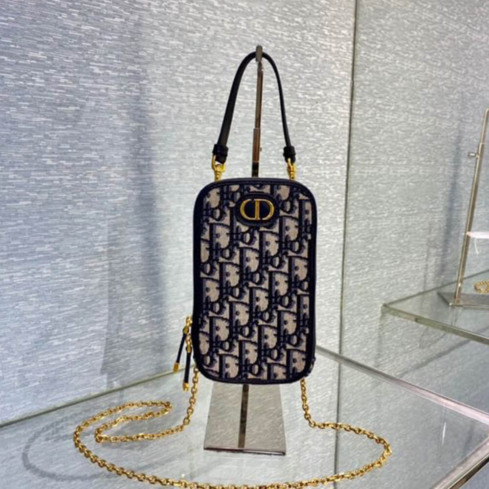 Dior 30 Montaigne Call’in Dior Phone Holder