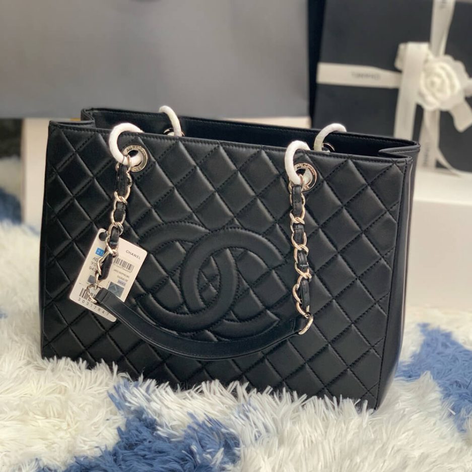CHANEL Grand Shopping Tote