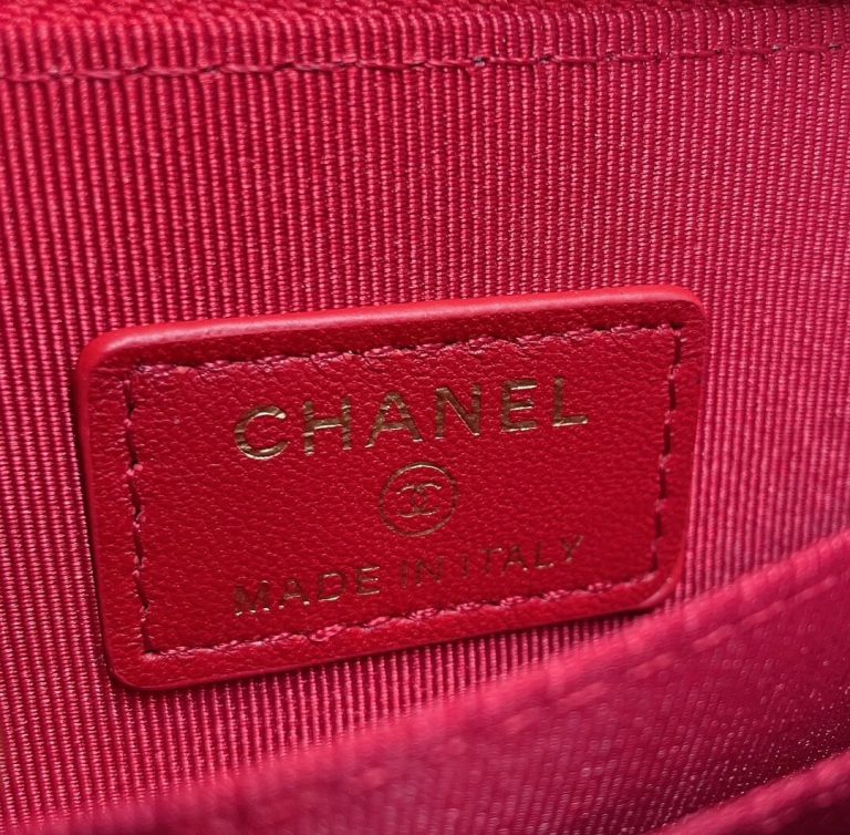 CHANEL Zipper wallet