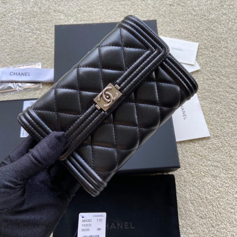 Chanel boy long wallet