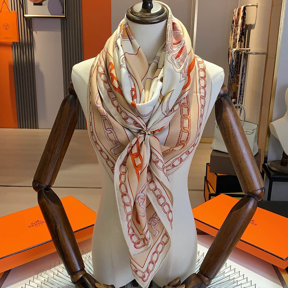 Hermes Shawl