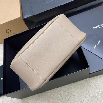 YSL le 5 a 7 supple small