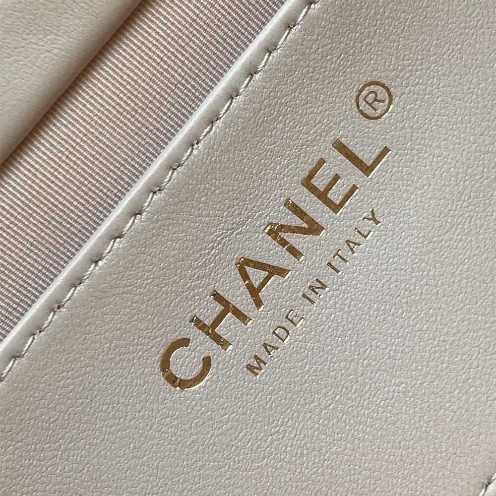 CHANEL Hippie Bag