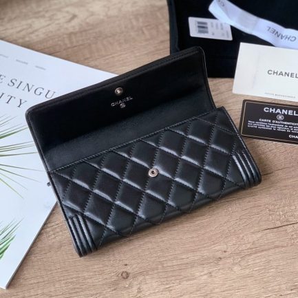 Chanel classic long wallet
