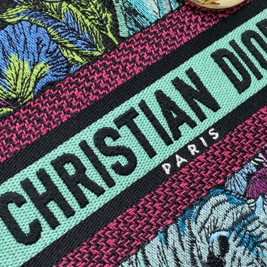 Dior Medium Lady D-Lite Bag