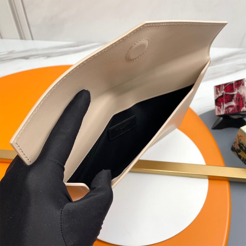 YSL UPTOWN POUCH IN GRAIN DE POUDRE EMBOSSED LEATHER