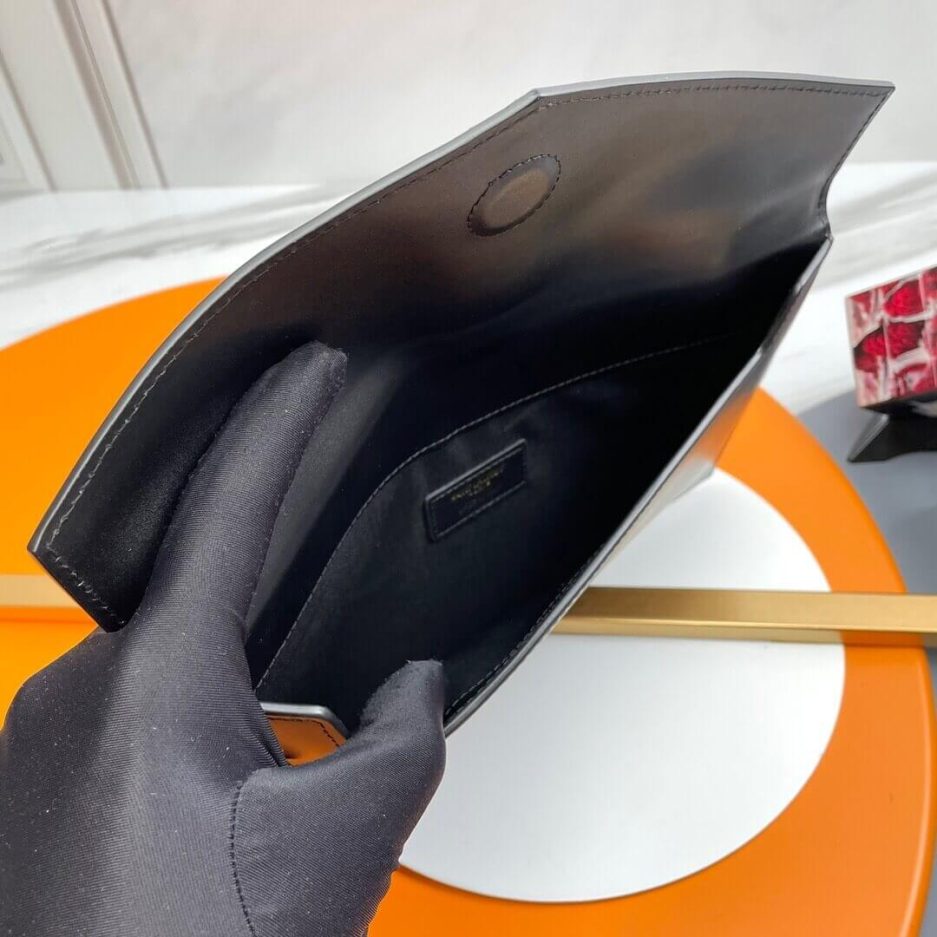 YSL UPTOWN POUCH IN GRAIN DE POUDRE EMBOSSED LEATHER