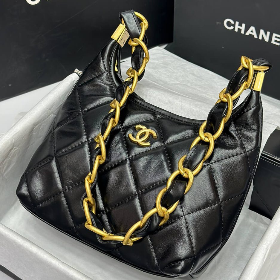 CHANEL SMALL HOBO BAG