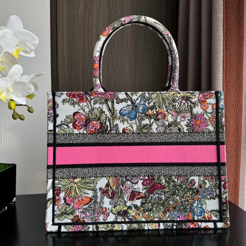 Medium Dior Book Tote