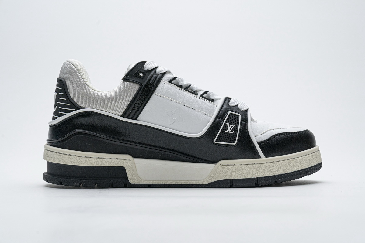 LOUIS VUITTON 20ss Trainer Black White
