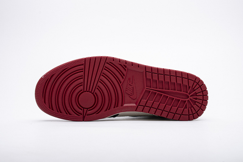 Air Jordan 1 Retro High 