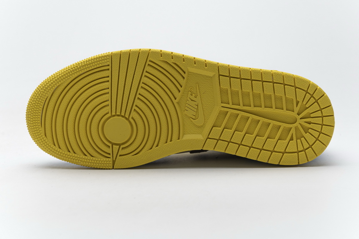 Air Jordan 1 Mid SE Fearless Maison Chateau Rouge CU2803-200