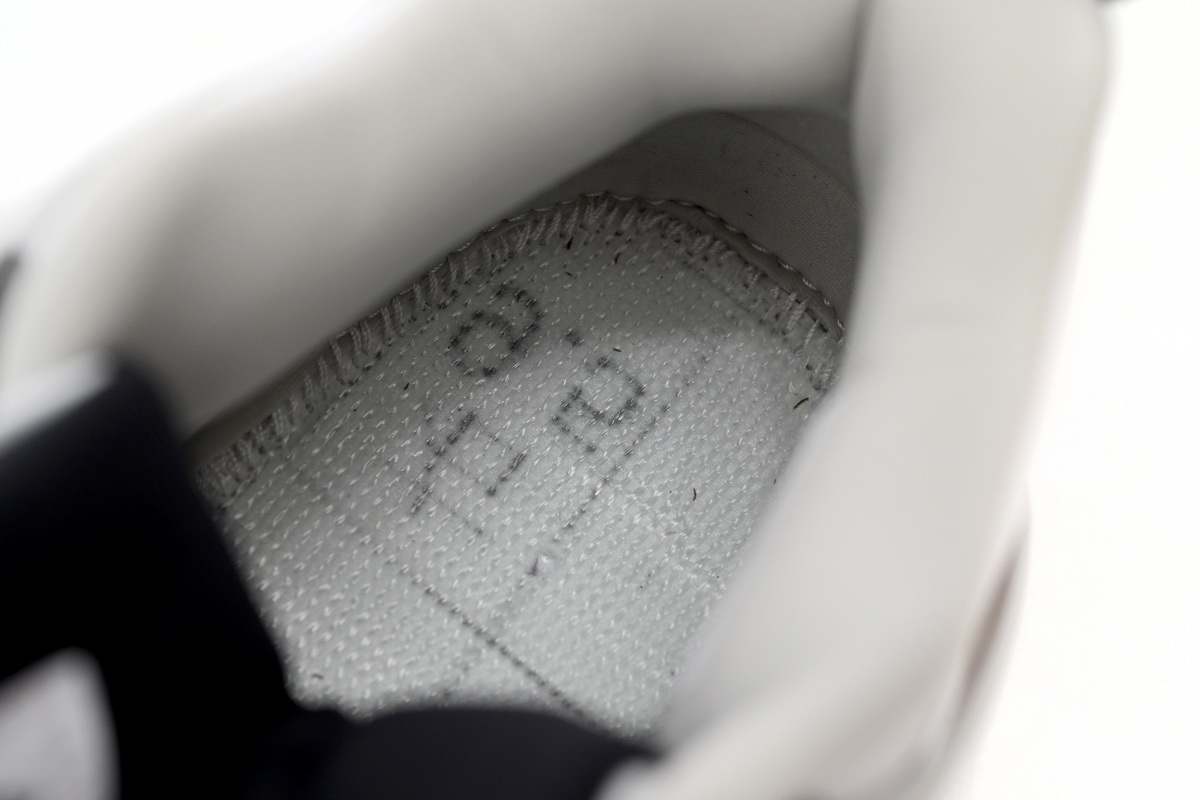 Air Jordan 4 Military Black DH6927-111