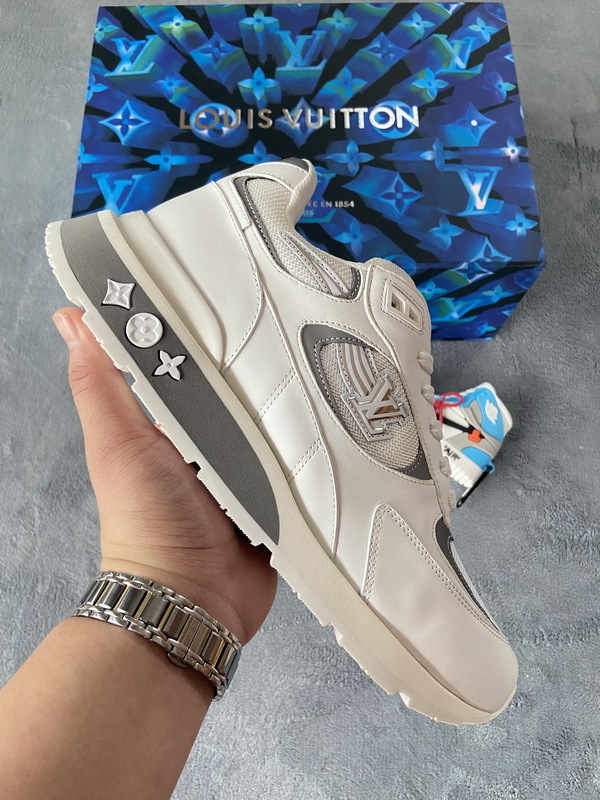 LOUIS VUITTON Run Away White