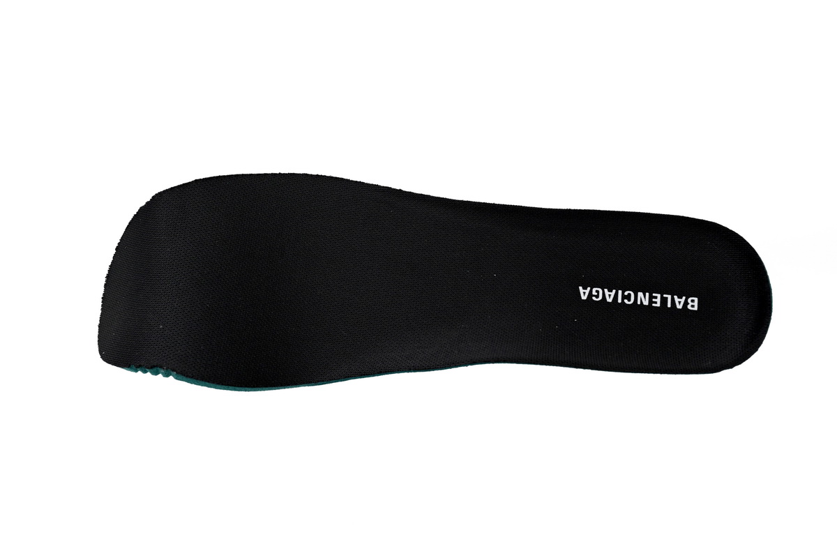 Balenciaga Runner Black And Red Characters 677402 W3RB1 0102