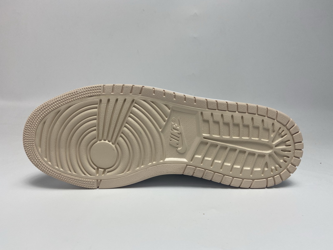 LJR Batch Air Jordan 1 High Zoom Air CMFT Pearl White (W) CT0979-107