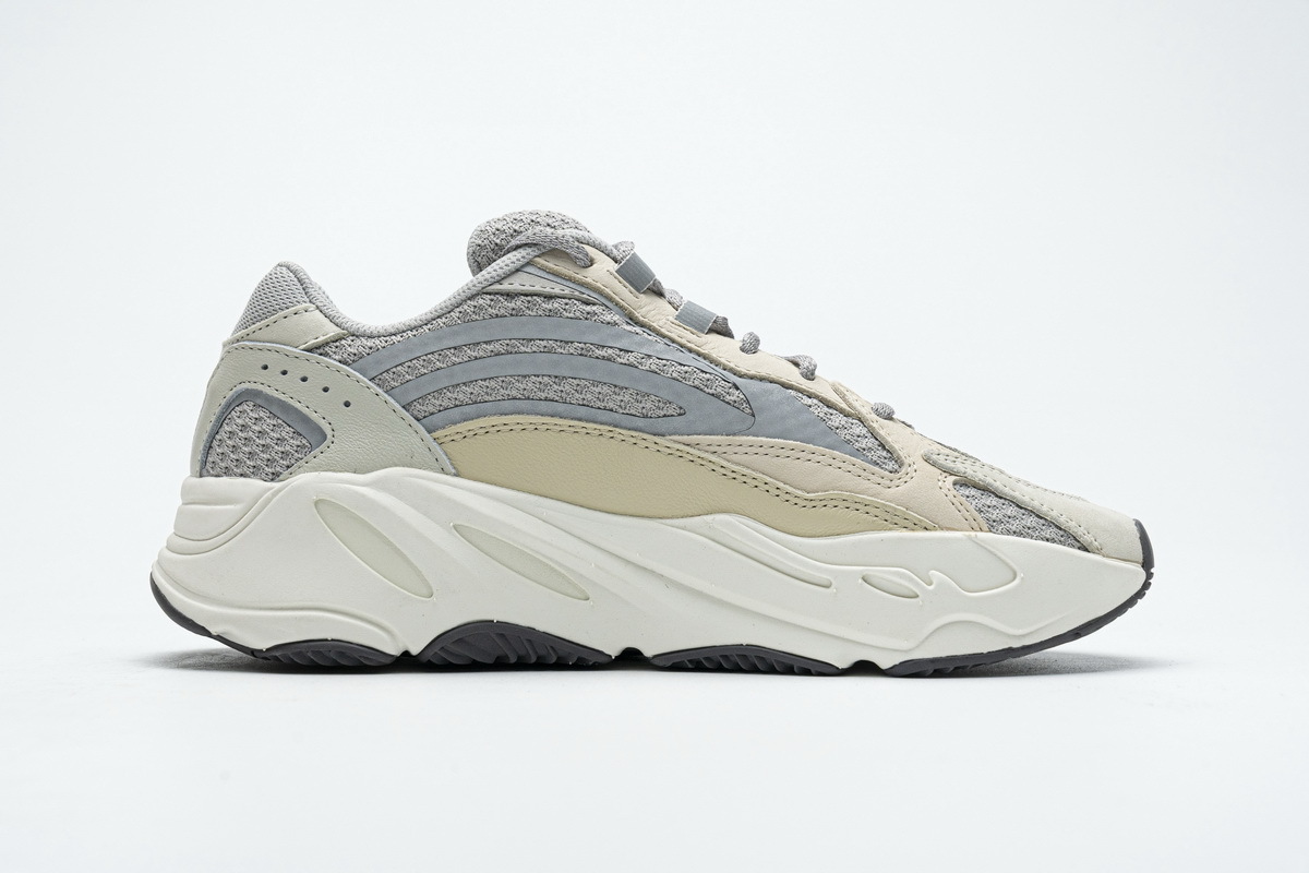 adidas Yeezy Boost 700 V2 Cream GY7924