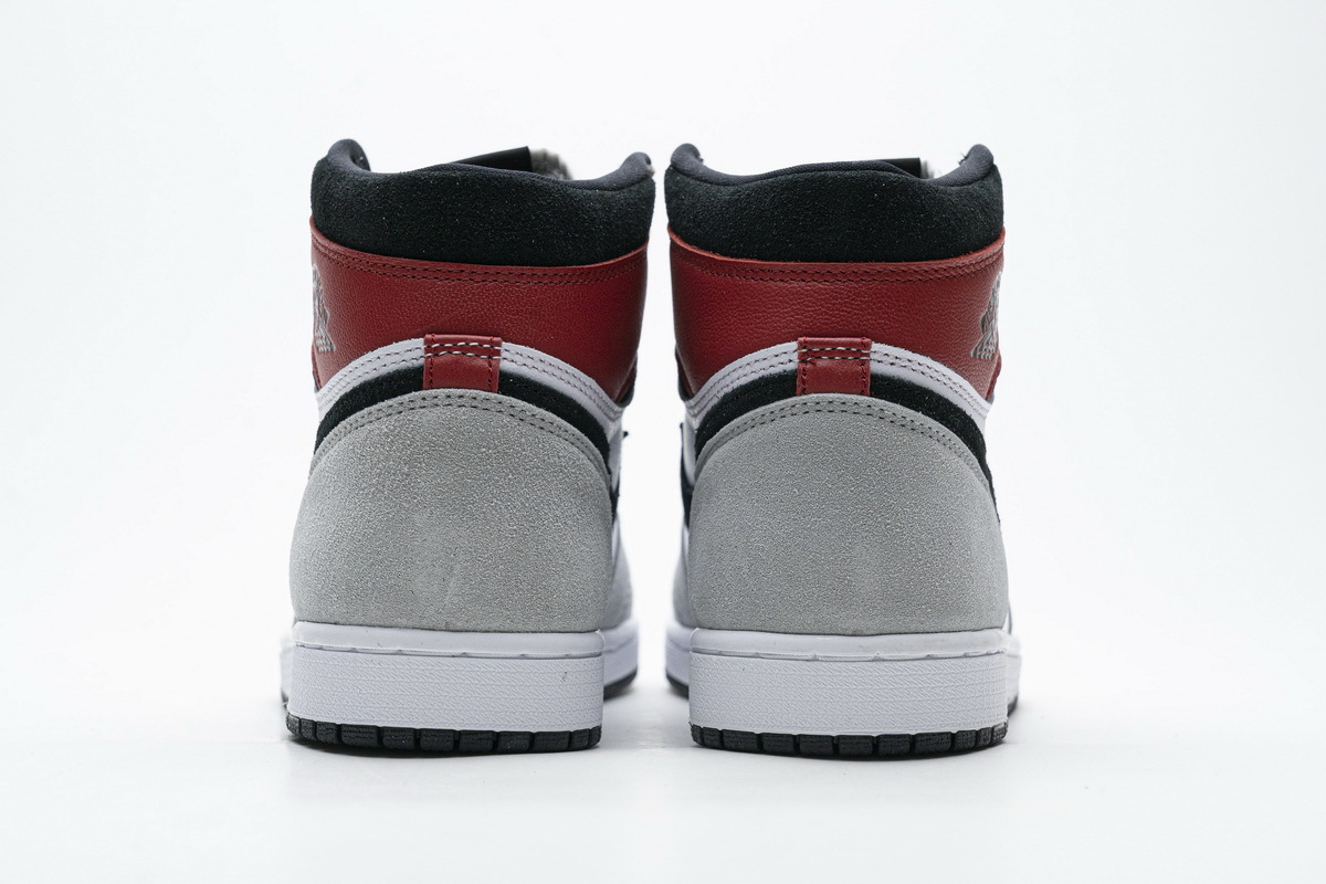 Air Jordan 1 Retro High Light Smoke Grey 555088-126