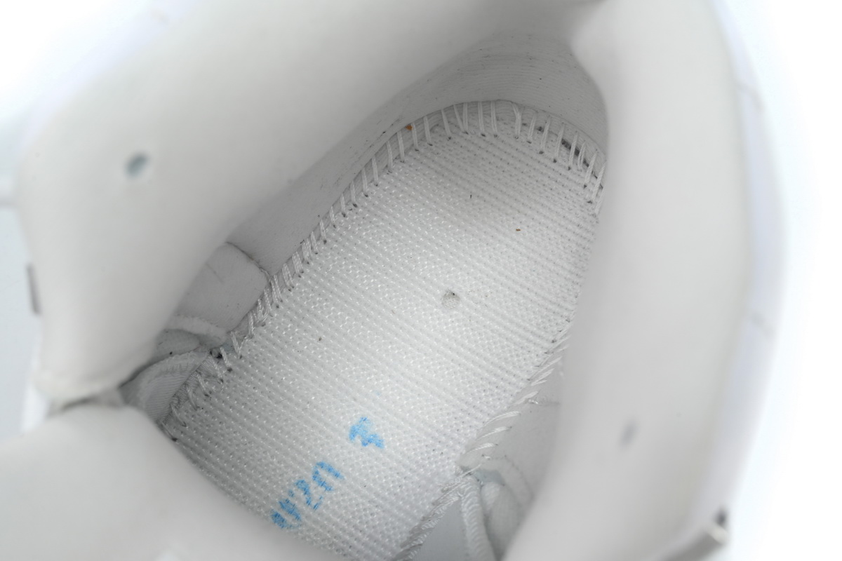 Air Jordan 12 Red Taxi CT8013-162