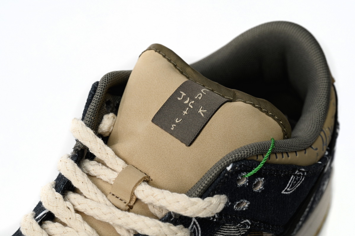 Nike SB Dunk Low Travis Scott CT5053-001